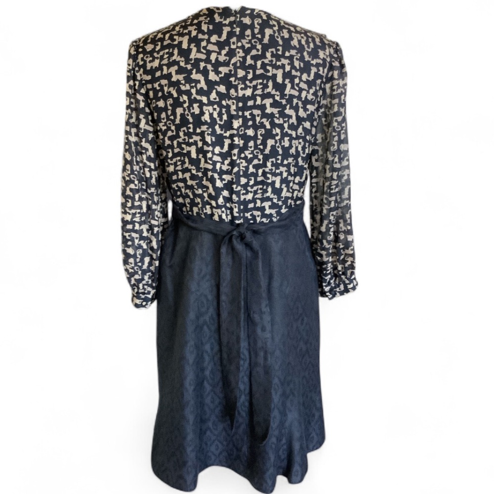 Anthropologie Anna Sui Ruffle V-Neck Silk Cocktail Dress Size 6 Navy Coquette - Picture 3 of 12